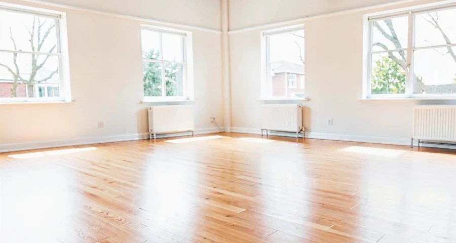 espaço preparado para atividade de comparação de estilos de dança na creche